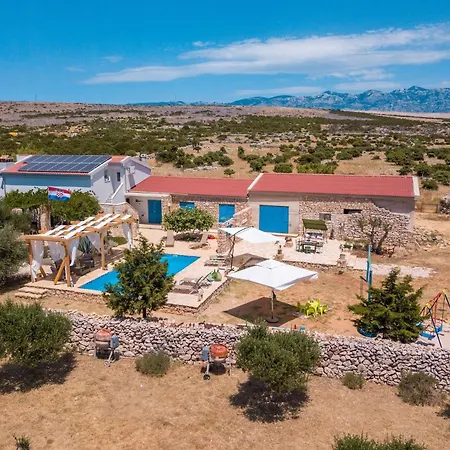 Secluded House With A Swimming Pool Kosljun, Pag - 22238 * Pag Town