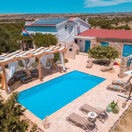 Secluded House With A Swimming Pool Kosljun, Pag - 22238 Сasa de vacaciones Košljun