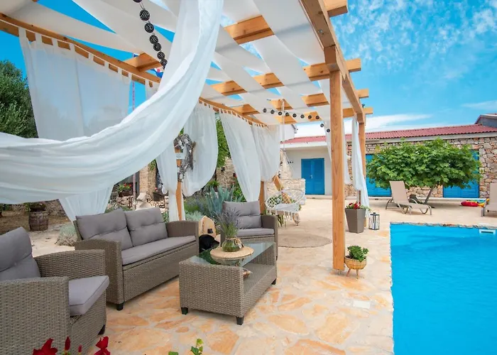 Secluded House With A Swimming Pool Kosljun, Pag - 22238 Košljun