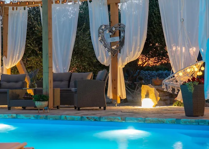 Secluded House With A Swimming Pool Kosljun, Pag - 22238 *